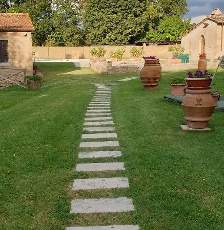 Villa Bruna Поджібонсі Екстер'єр фото